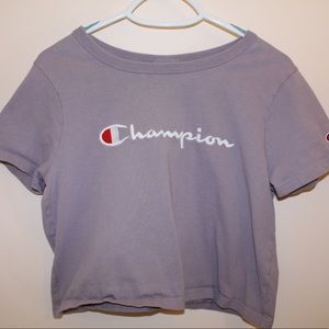 Short-sleeved Champion shirt